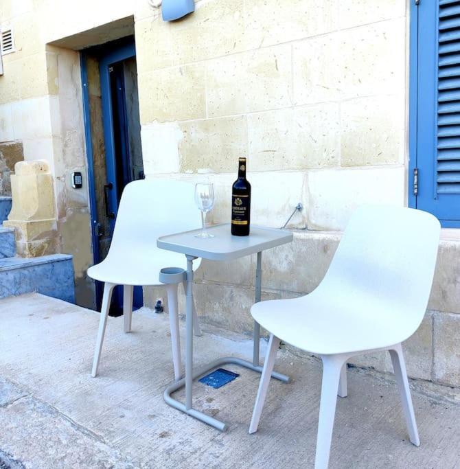 Ripple 23 Savynomad Harbour Residences Valletta Exterior foto